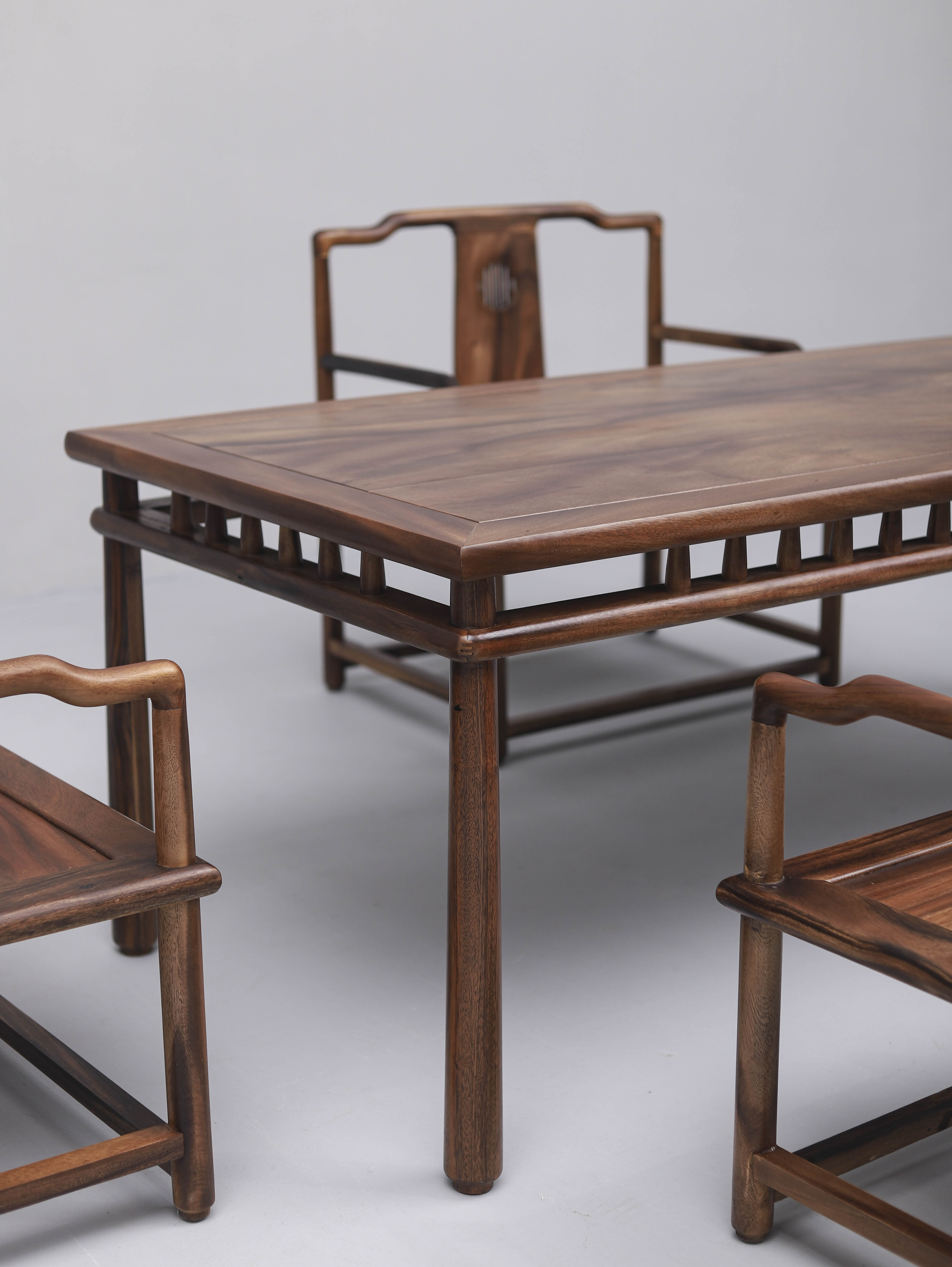 浩然茶桌 – Flow Furniture